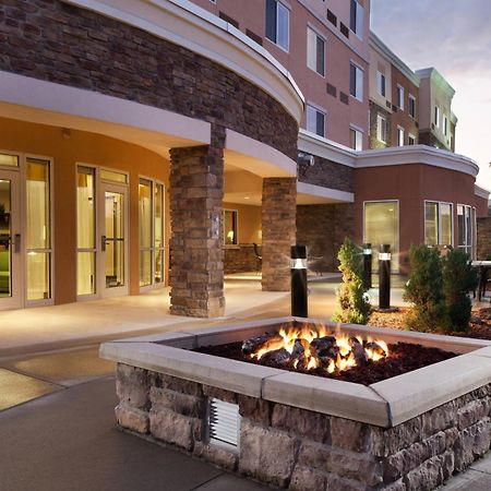 Courtyard Des Moines Ankeny Hotel Buitenkant foto